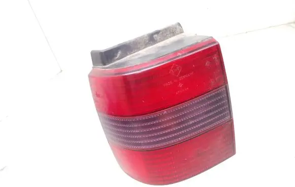 Volkswagen PASSAT B4 Rear/tail lights 3A9945111B 3A9945257