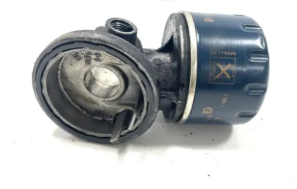 Renault Modus Oil filter mounting bracket 8200768913