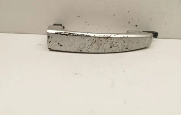 Opel Astra H Front door exterior handle