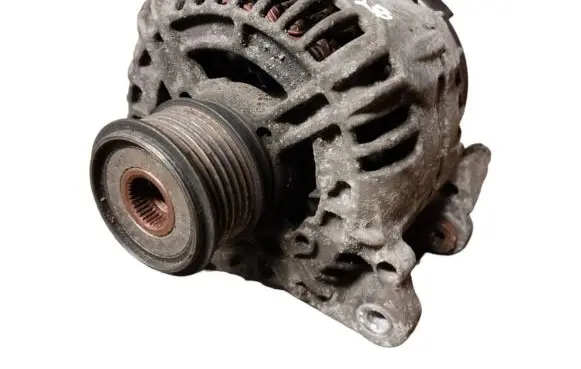 Audi A4 S4 B7 8E 8H Generator/alternator 06F903023J 0124525092