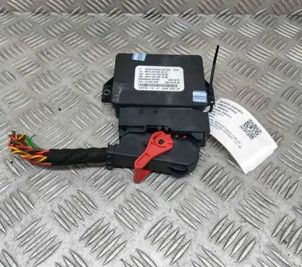 Mercedes-Benz A W176 Rear brake EMF control unit/module A2469004512