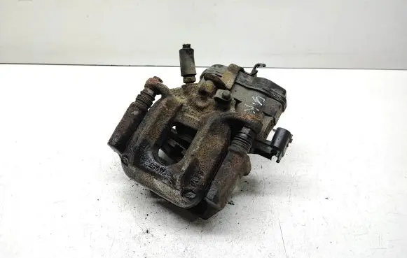 BMW X3 F25 Rear brake caliper