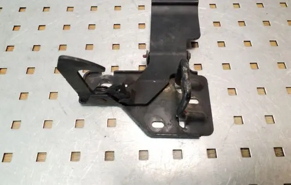 Seat Ibiza III (6L) Engine bonnet/hood lock/latch loop/hook 6L0823480