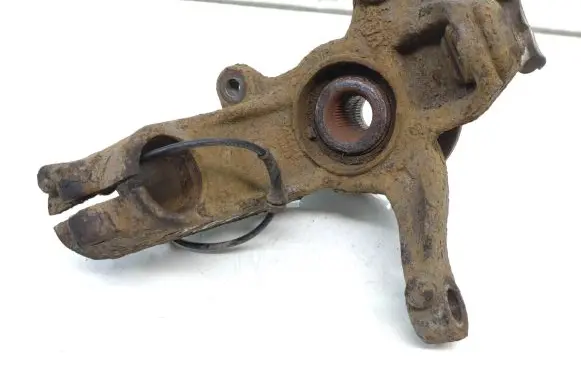 Ford S-MAX Front wheel hub spindle knuckle