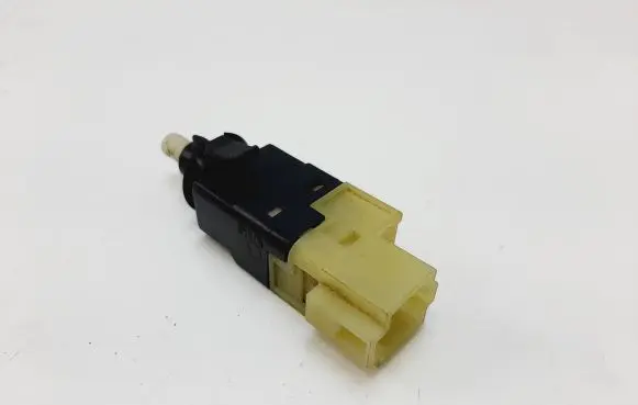Mercedes-Benz Vito Viano W639 Brake pedal sensor switch A0015454409