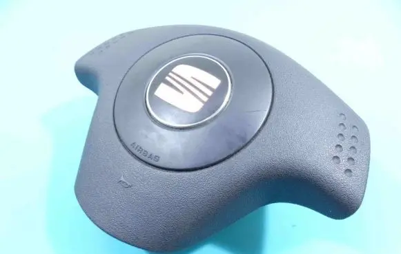 Seat Ibiza III (6L) Steering wheel airbag 6L0880201G IMPRK1254292