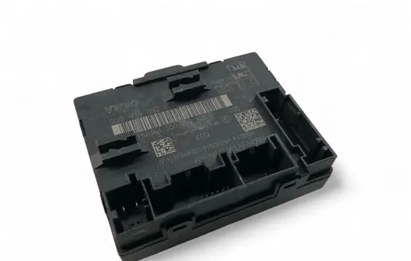 Audi A3 S3 8V Door control unit/module 5Q0959392E