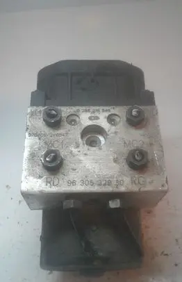 Peugeot 406 ABS Pump 9630532980 0265216543