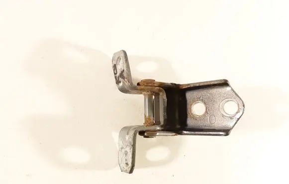 Mazda 3 I Rear door lower hinge