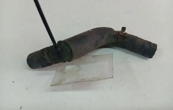 Toyota Yaris Engine coolant pipe/hose
