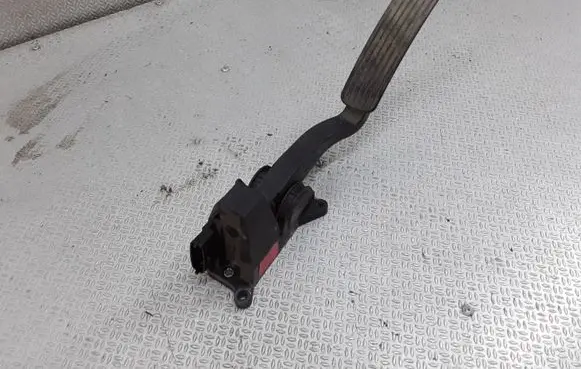 SsangYong Kyron Accelerator throttle pedal 2055009000
