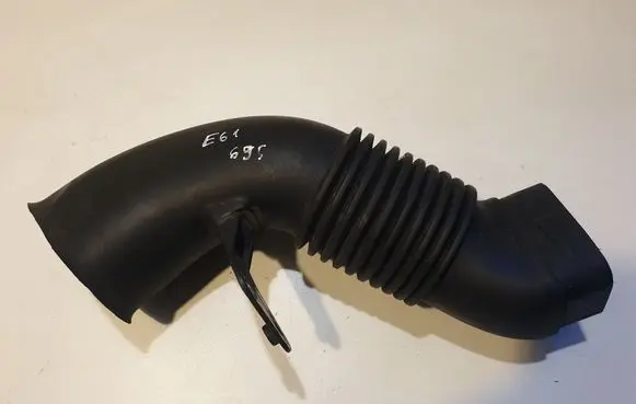 BMW 5 E60 E61 Air intake hose/pipe 7790056 13981114