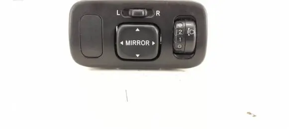 Toyota Yaris Wing mirror switch 183547 547-2X30