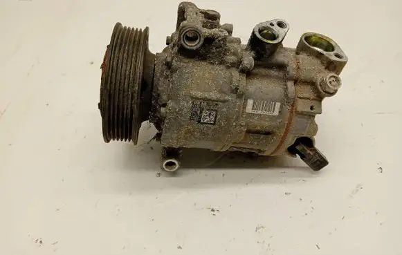 Audi A4 S4 B9 Air conditioning (A/C) compressor (pump) 4M0816803