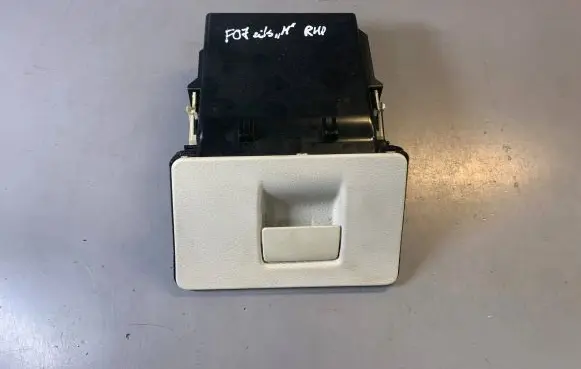 BMW 5 GT F07 Dashboard storage box/compartment 9199126