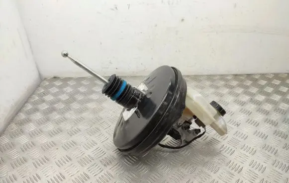 Volkswagen Golf VII Brake booster 5Q1614105CM