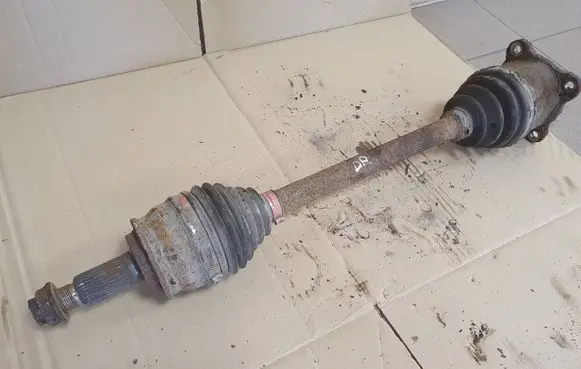 Suzuki Grand Vitara II Rear driveshaft
