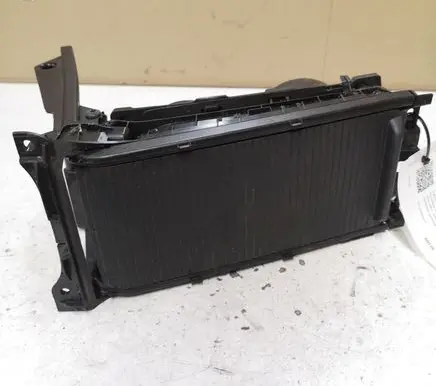Cup holder front