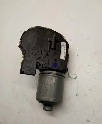 Volkswagen Touareg II Wiper motor 7P09551120