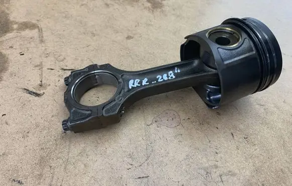 BMW 3 E46 Connecting rod/conrod 11247805253 7805253