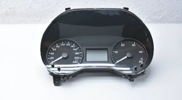 Mercedes-Benz Vito Viano W447 Speedometer (instrument cluster) A4479006408 A4479028304 A4479018102