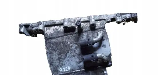 Volkswagen PASSAT B7 Intake manifold 04L129766Q