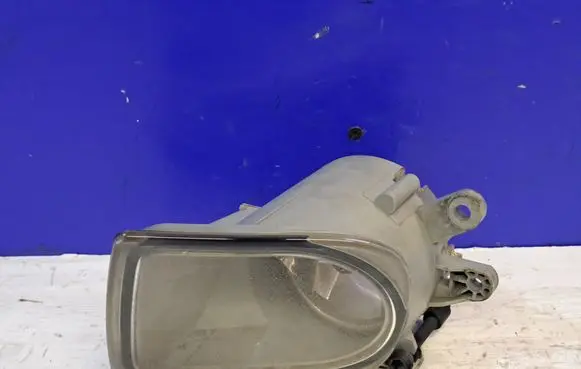 Volvo V50 Front fog light 0305075001 08678699