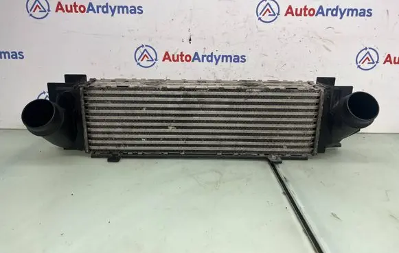 BMW X3 F25 Intercooler radiator 7823570 17517823570