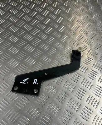 Rear door upper hinge