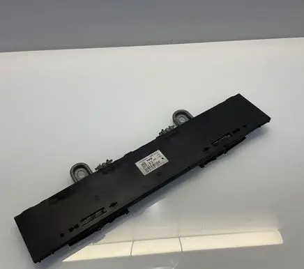 Mercedes-Benz S W221 Aerial antenna amplifier A2218207989 ZGS001 28048089