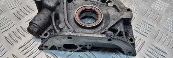 Volvo 850 Oil pump 074115109B