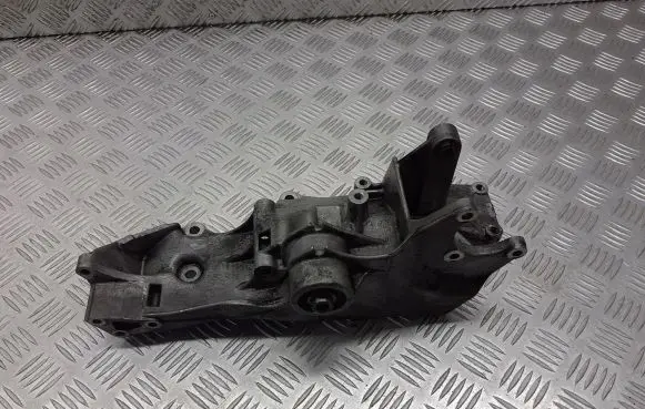 Audi A4 S4 B5 8D Engine mounting bracket 06B903143F