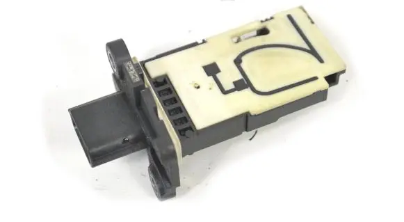 Nissan X-Trail T32 Mass air flow meter 93450753 226807131R