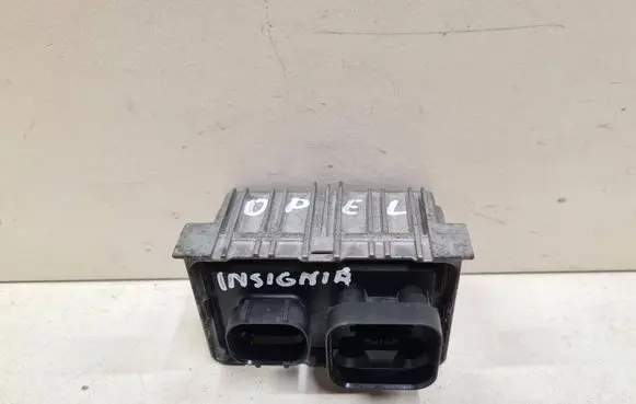 Opel Insignia A Glow plug pre-heat relay 55572812 125947 0522122601