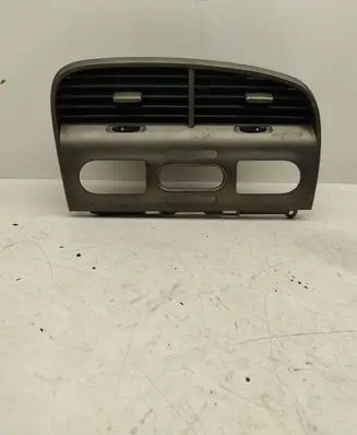 Seat Altea Dash center air vent grill 5P1819110G