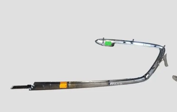 Volvo V60 Front door trim bar 8635859