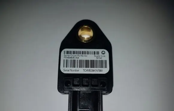 Chrysler Sebring (JS) Airbag deployment crash/impact sensor P04896061AA