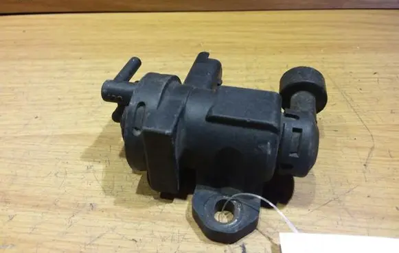Citroen C8 Turbo solenoid valve 9628971180