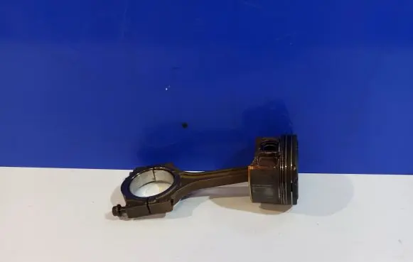 Saab 9-3 Ver1 Piston 92068444 12606319