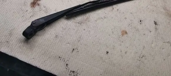 Ford Mondeo Mk III Rear wiper blade 
