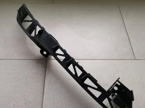Headlight/headlamp mounting bracket