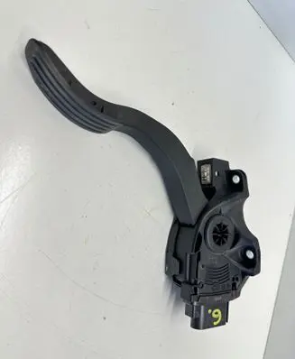 Volvo S80 Accelerator throttle pedal 31329058 6PV01083401 C95YE01