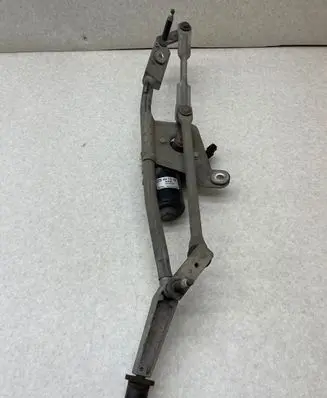 Volvo V70 Front wiper linkage and motor 404775 8648343 5315A