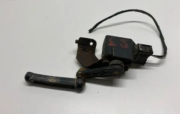 BMW X3 E83 Headlight/headlamp level sensor 1093698