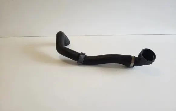 Volvo XC60 Engine coolant pipe/hose 32252070