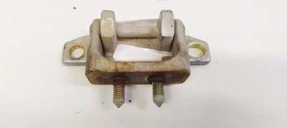 KIA Sorento Tailgate/trunk/boot hinge