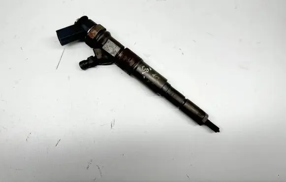 BMW 5 E60 E61 Fuel injector 0445110209 7794435