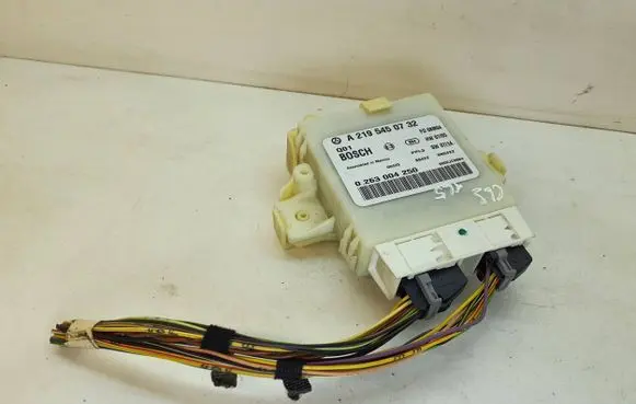 Mercedes-Benz CLS C219 Parking PDC control unit/module A2195450732