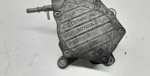 Toyota Corolla Verso AR10 Vacuum pump