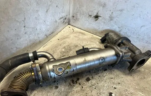 Hyundai Sonata EGR valve cooler 2841627400